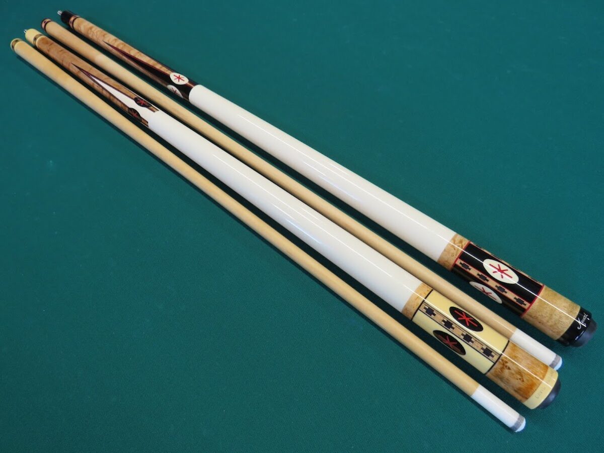 A black and a white one – Star of David Meucci cues