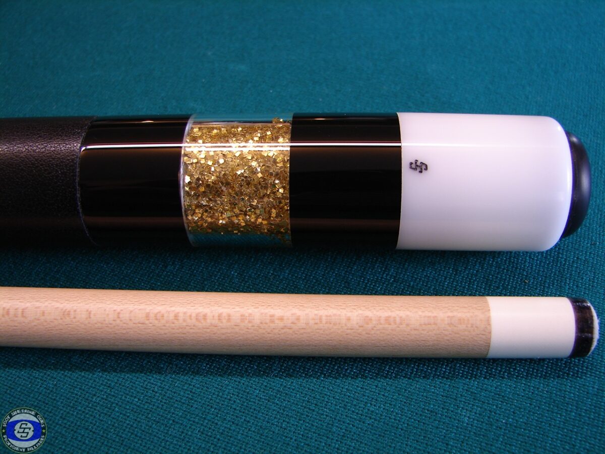 Sherbine cue – old school with dots and glitter ring