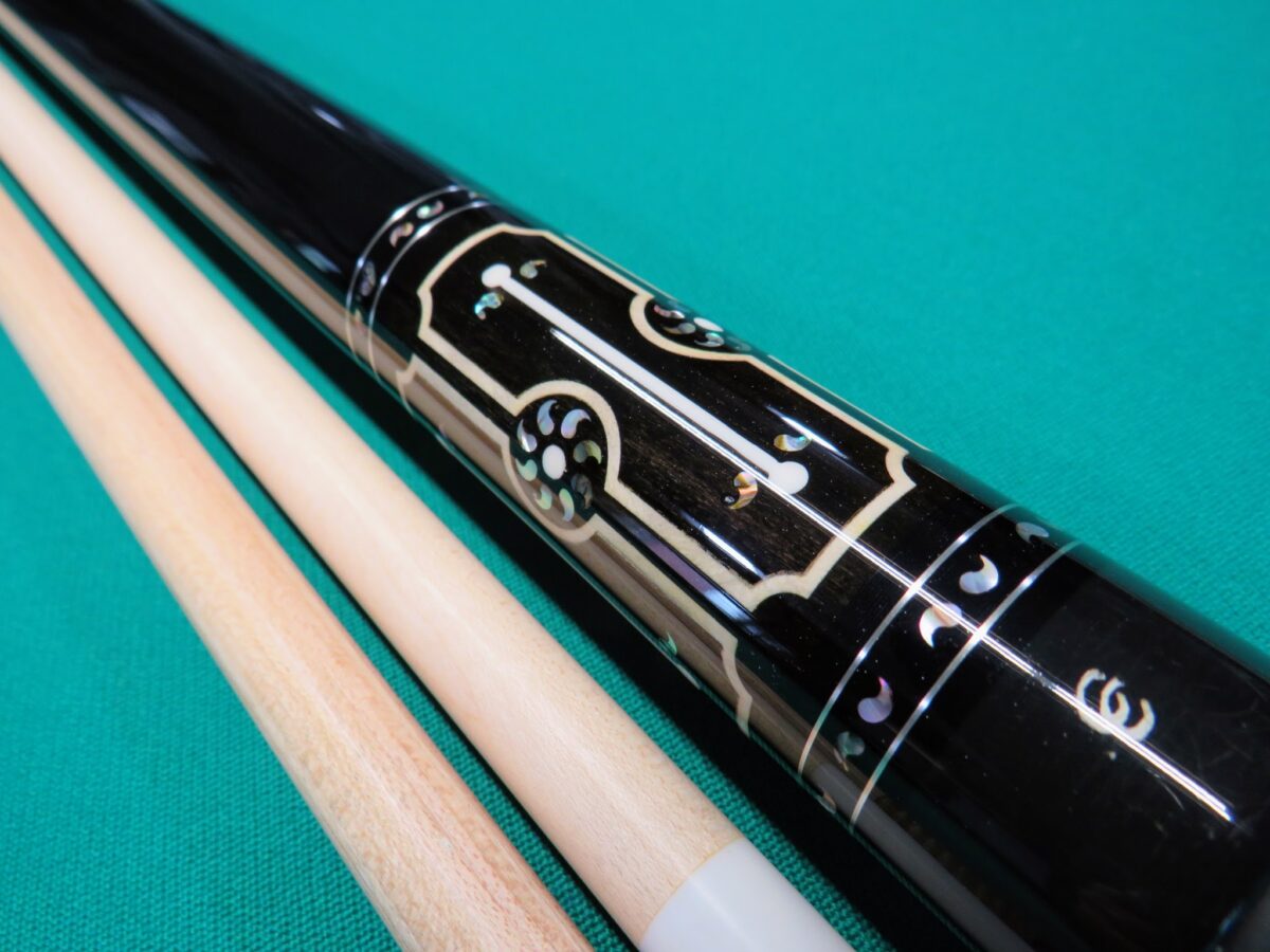 Carolina Custom cue