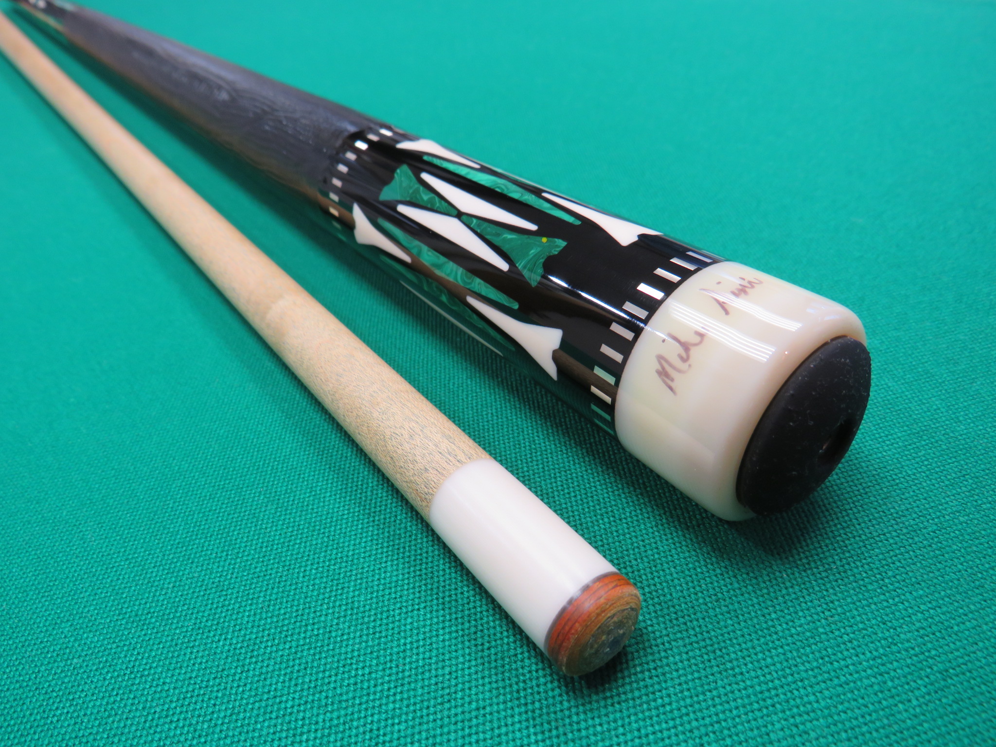 Mike Sigel cue