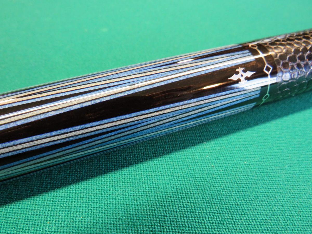 Ebony and Silver Manzino cue